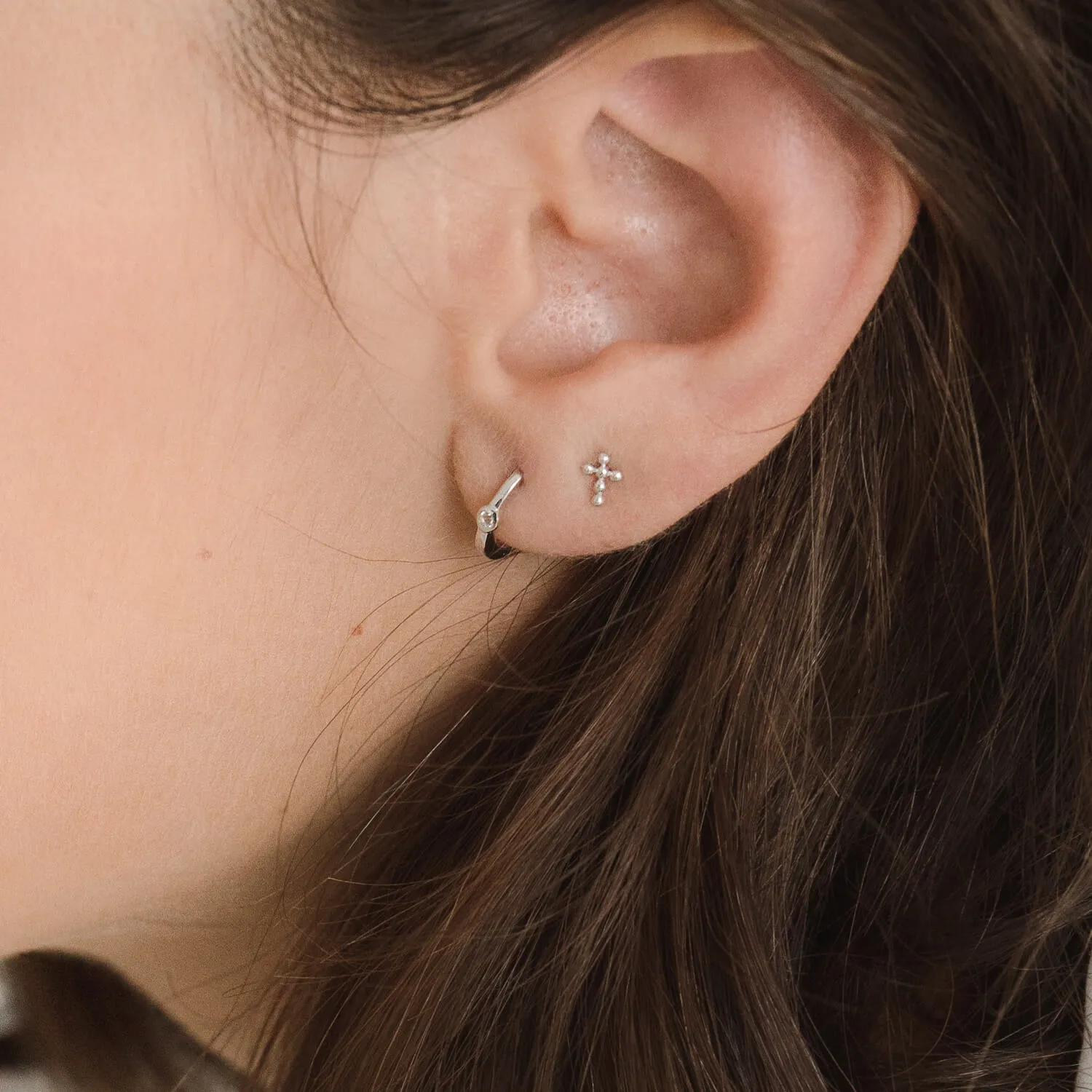 14k White Gold Teagan Huggies