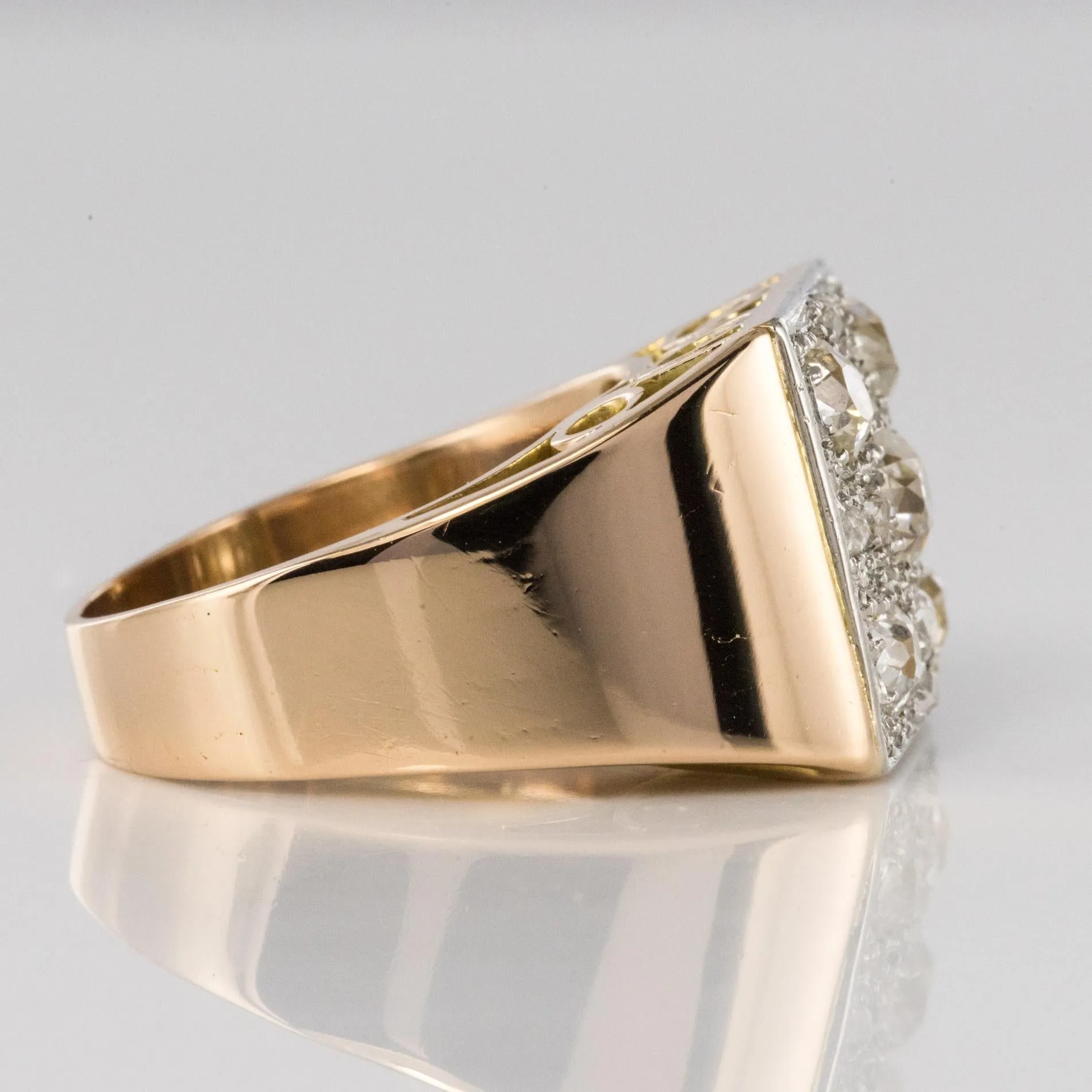 1930s Art Deco Diamond Paving 18 Karat Rose Gold Ring