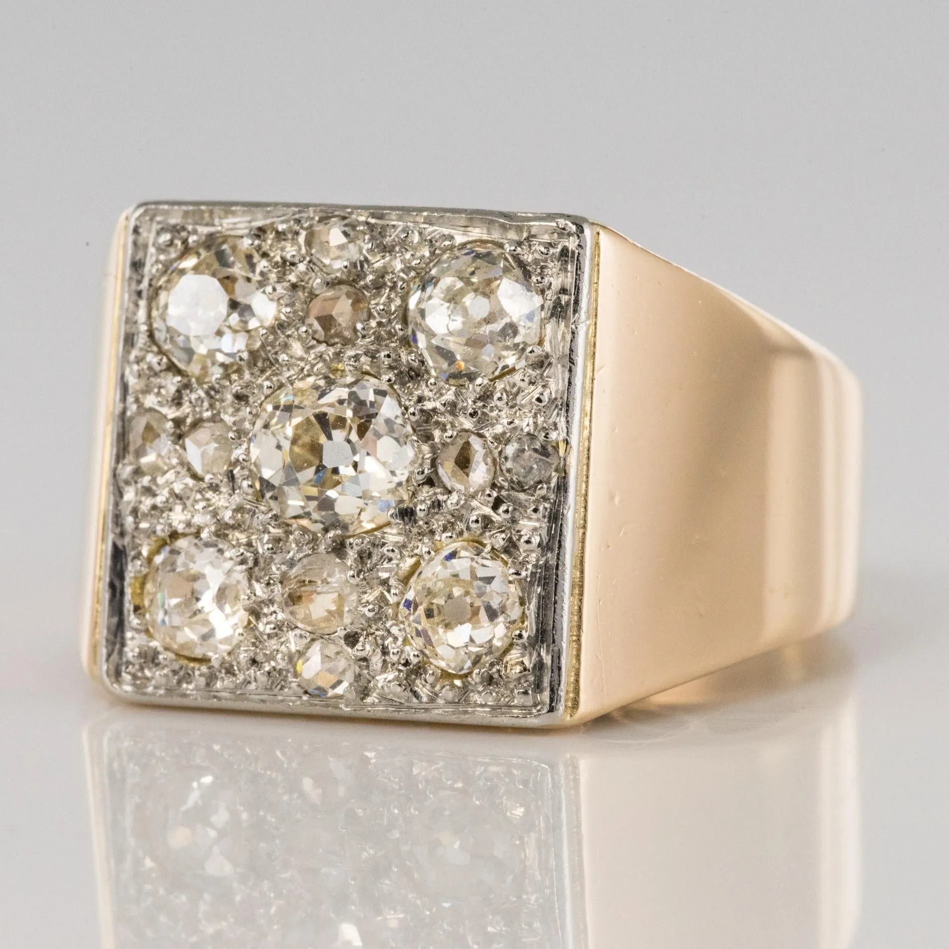 1930s Art Deco Diamond Paving 18 Karat Rose Gold Ring