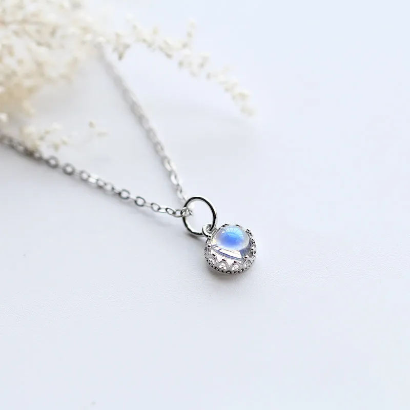 Handmade Crown Moonstone Pendant Necklace Silver Gemstone Jewelry Accessories for Women