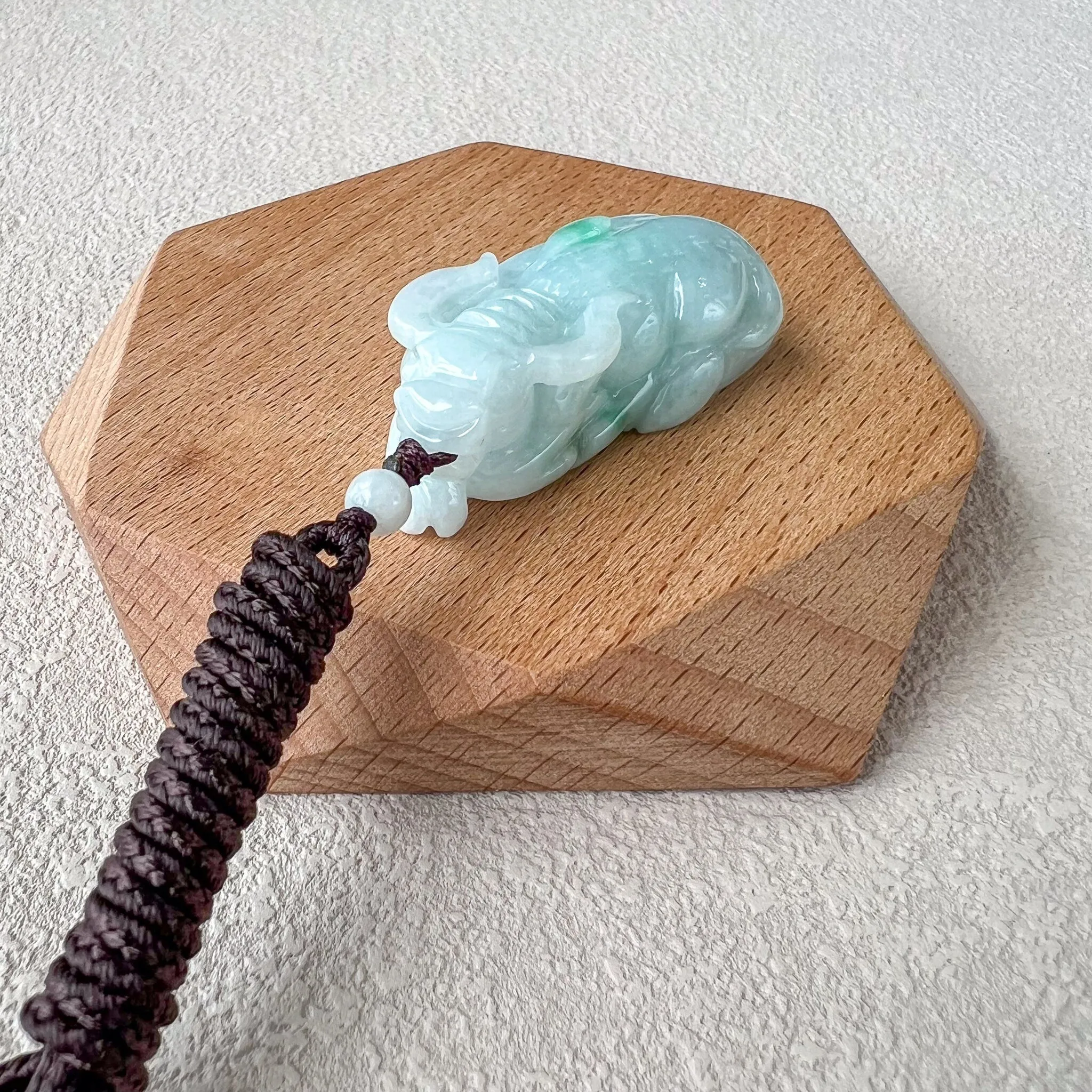 Jadeite Jade Ox Bull Cow Chinese Zodiac, Hand Carved Light Green Jade Carved Necklace, YGR-0323-1707685605