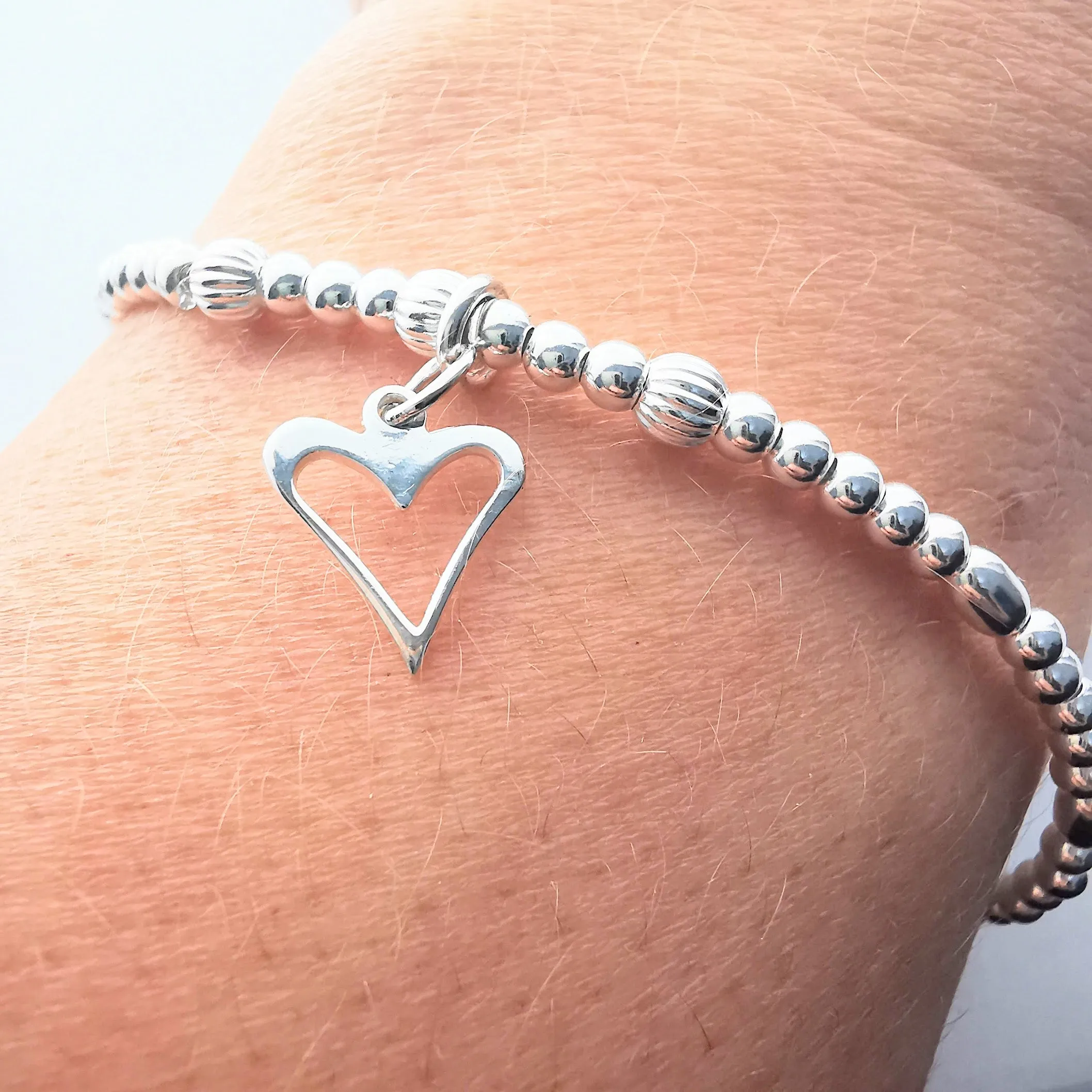 NATALIE Sterling Silver Bead and Open Heart Stretch Bracelet