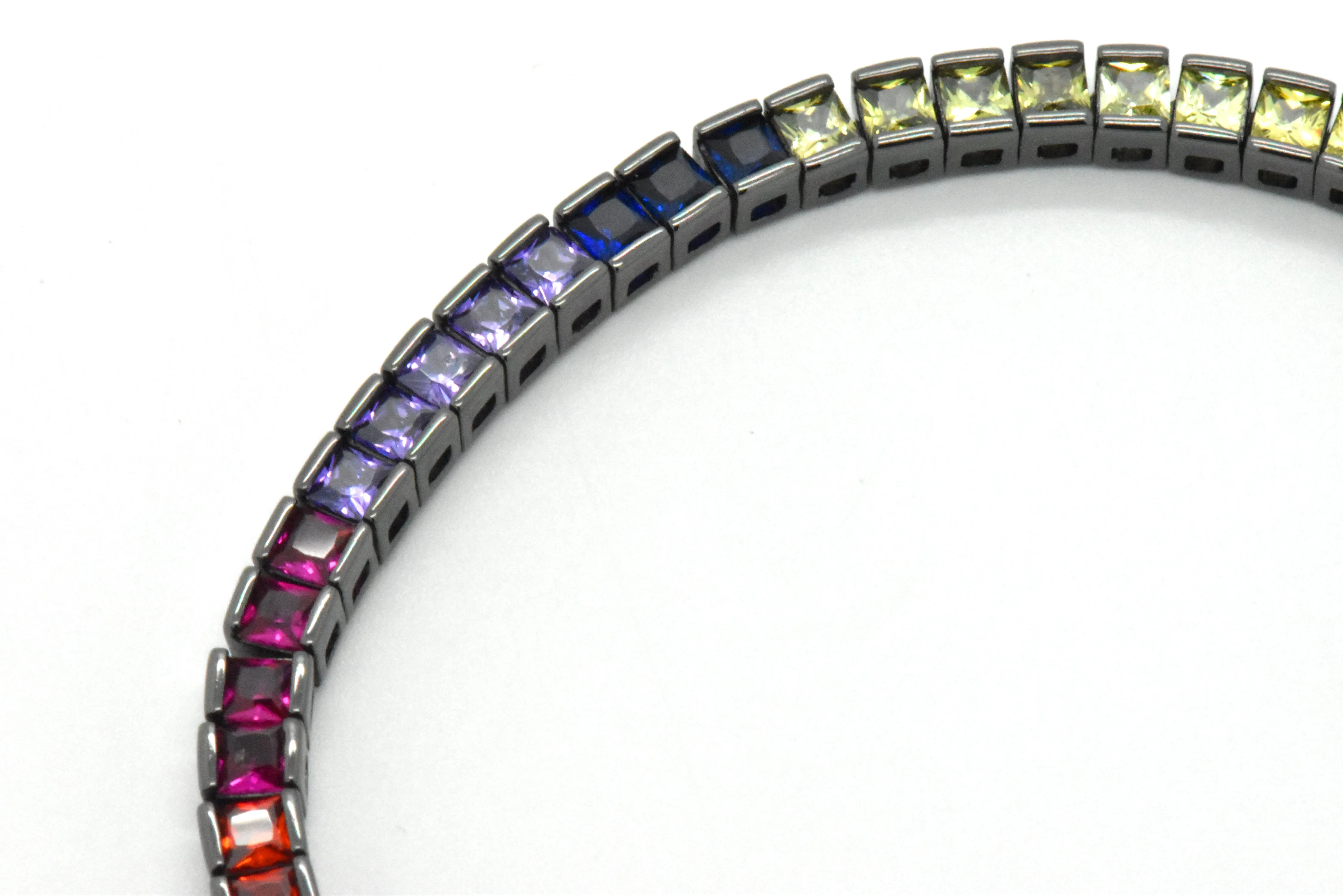 Sterling Silver Black Platinum Rainbow Created Sapphire Round Cut 7-in Tennis Bracelet