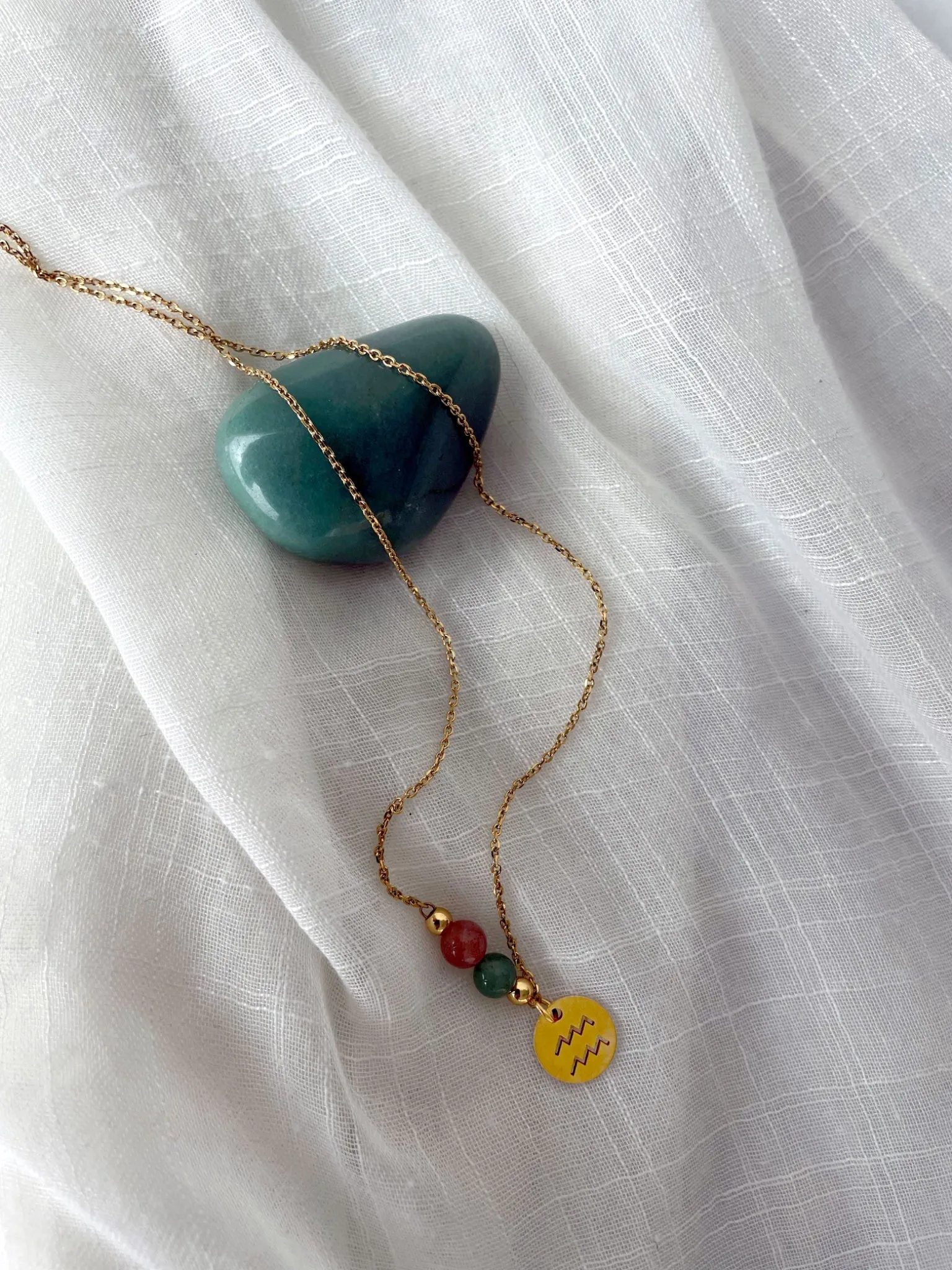 Zodiac Necklace Aquarius